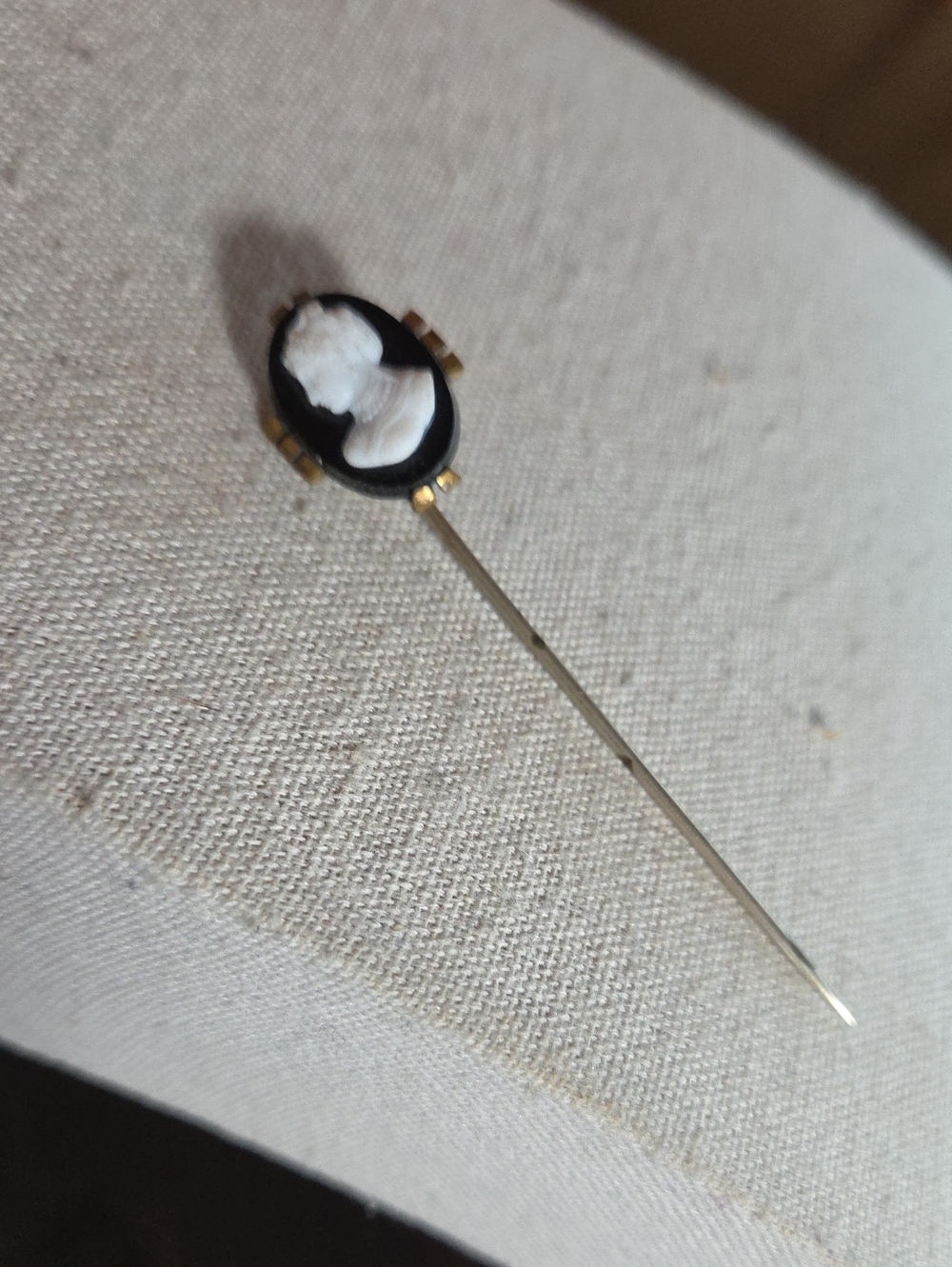 Vintage Cameo Stick Pin